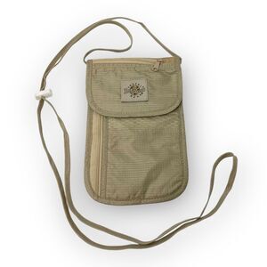 Eagle Creek Travel Gear Undercover Neck Wallet Deluxe Khaki One Size